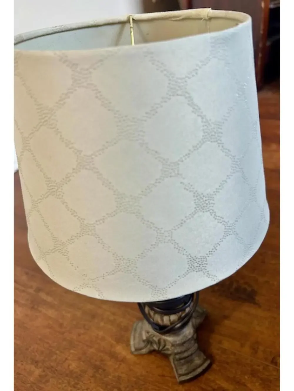Vintage Style Table Lamp with Decorative Base and Fabric Shade